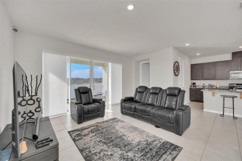 House in Haines City, Florida 4 bedrooms, 192.31 sq.m. № 1509698 - photo 18
