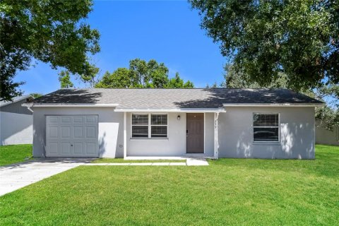 House in Kissimmee, Florida 3 bedrooms, 119.1 sq.m. № 2214705 - photo 3