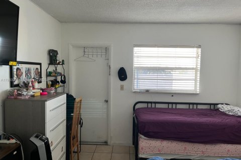 Copropriété à vendre à North Miami Beach, Floride: 2 chambres, 72.28 m2 № 2046691 - photo 11