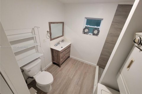 Villa ou maison à vendre à Clewiston, Floride: 3 chambres, 117.06 m2 № 2067755 - photo 8