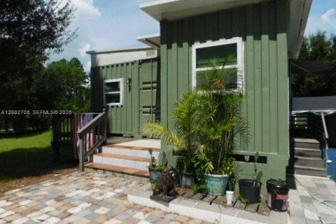 Villa ou maison à Clewiston, Floride 3 chambres, 117.06 m2 № 2067755