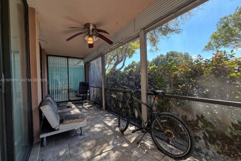 Condominio en venta en Miami, Florida, 2 dormitorios, 113.53 m2 № 2032415 - foto 3