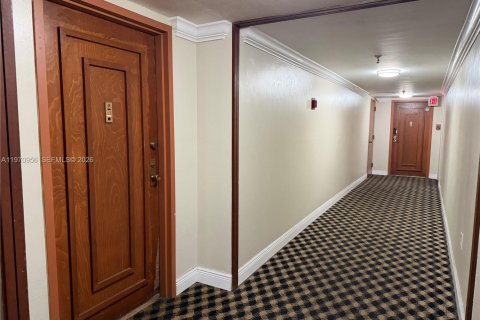 Condominio en venta en Miami, Florida, 2 dormitorios, 113.53 m2 № 2032415 - foto 14