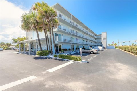 Condominio en venta en New Smyrna Beach, Florida, 1 dormitorio, 42.64 m2 № 1675524 - foto 3
