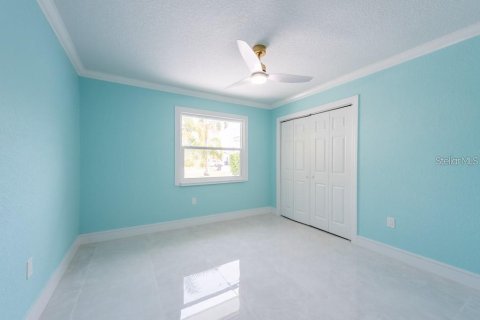 House in Tampa, Florida 3 bedrooms, 173.54 sq.m. № 1826698 - photo 30