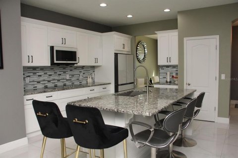 Casa en venta en Apopka, Florida, 3 dormitorios, 204.57 m2 № 1589625 - foto 3