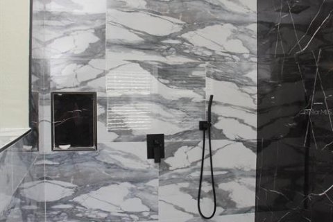 Casa en venta en Apopka, Florida, 3 dormitorios, 204.57 m2 № 1589625 - foto 12