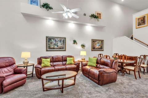 Condo in Lakeland, Florida, 3 bedrooms  № 1757524 - photo 2