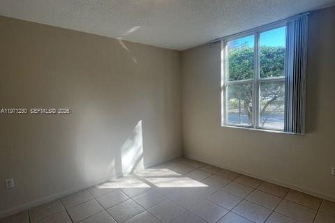 Снять в аренду кондоминиум в Холливуд, Флорида 1 спальня, 68.38м2, № 2032109 - фото 11