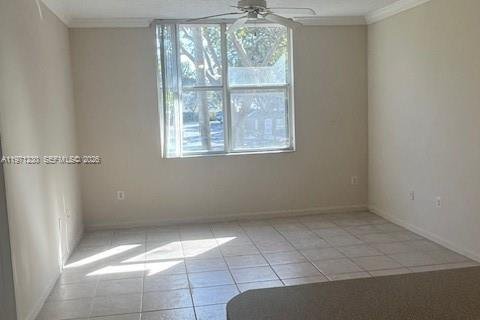 Снять в аренду кондоминиум в Холливуд, Флорида 1 спальня, 68.38м2, № 2032109 - фото 3