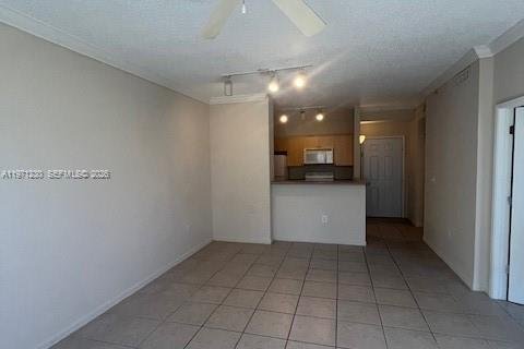 Снять в аренду кондоминиум в Холливуд, Флорида 1 спальня, 68.38м2, № 2032109 - фото 9