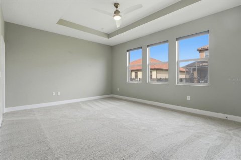 House in DeBary, Florida 4 bedrooms, 292.64 sq.m. № 2157226 - photo 24