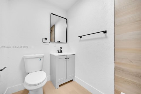 Villa ou maison à vendre à Miami Gardens, Floride: 3 chambres, 109.72 m2 № 2027298 - photo 23