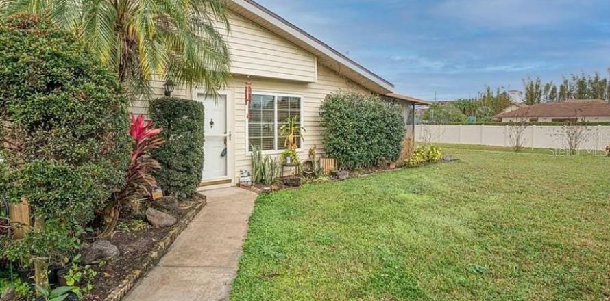 Condo à Kissimmee, Floride, 3 chambres № 1766087