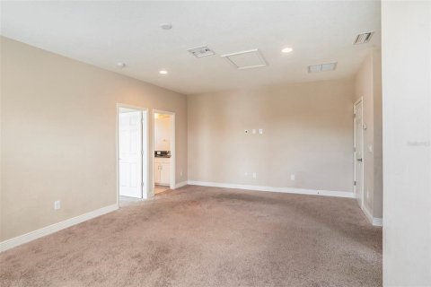 Villa ou maison à vendre à Brandon, Floride: 4 chambres, 239.97 m2 № 1855861 - photo 24
