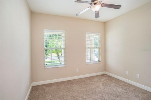 Villa ou maison à vendre à Brandon, Floride: 4 chambres, 239.97 m2 № 1855861 - photo 14