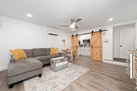 Villa ou maison à vendre à Orlando, Floride: 4 chambres, 147.99 m2 № 2259359 - photo 16