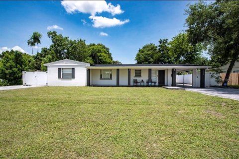 Villa ou maison à Orlando, Floride 4 chambres, 147.99 m2 № 2259359