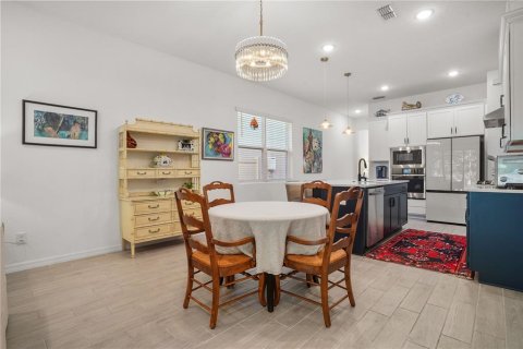 Villa ou maison à vendre à Apopka, Floride: 3 chambres, 176.61 m2 № 2416549 - photo 16