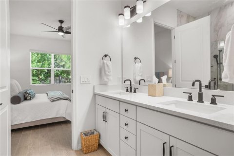Villa ou maison à vendre à Apopka, Floride: 3 chambres, 176.61 m2 № 2416549 - photo 24