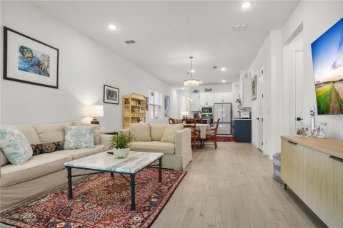 Villa ou maison à vendre à Apopka, Floride: 3 chambres, 176.61 m2 № 2416549 - photo 20