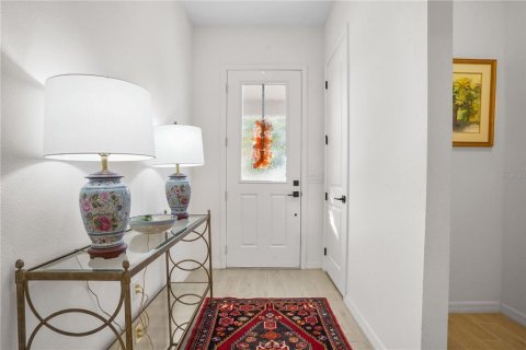 Villa ou maison à vendre à Apopka, Floride: 3 chambres, 176.61 m2 № 2416549 - photo 8