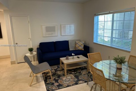 Снять в аренду квартиру в Майами-Бич, Флорида 1 спальня, 48.49м2, № 2056444 - фото 7