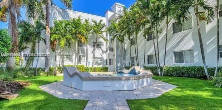 Квартира в Майами-Бич, Флорида 1 спальня, 48.49м2 № 2056444