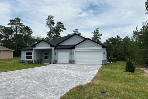 House in Beverly Hills, Florida 4 bedrooms, 230.21 sq.m. № 2277922 - photo 2