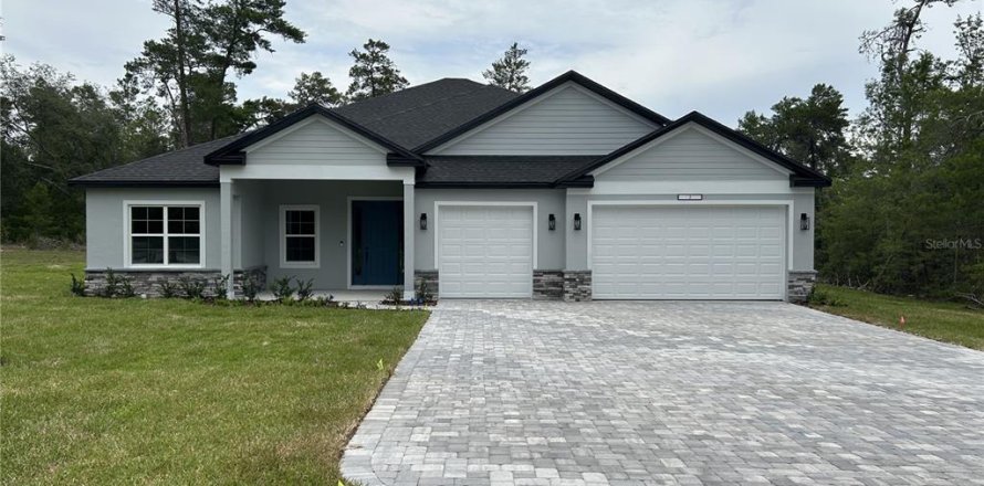 House in Beverly Hills, Florida 4 bedrooms, 230.21 sq.m. № 2277922