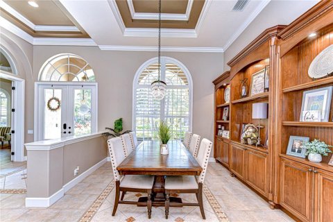 House in Land O' Lakes, Florida 4 bedrooms, 325.16 sq.m. № 1681893 - photo 11