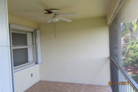 Copropriété à louer à Homestead, Floride: 2 chambres, 96.62 m2 № 2002430 - photo 29