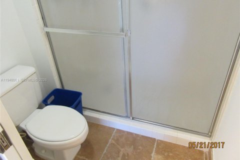 Copropriété à louer à Homestead, Floride: 2 chambres, 96.62 m2 № 2002430 - photo 18