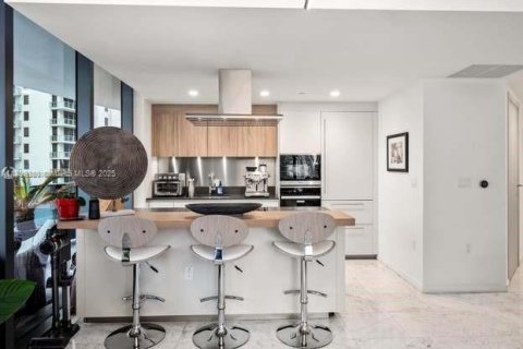 Copropriété à vendre à Miami, Floride: 2 chambres, 123.93 m2 № 1710051 - photo 20
