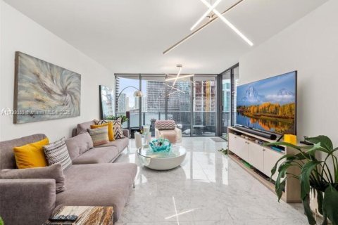 Copropriété à vendre à Miami, Floride: 2 chambres, 123.93 m2 № 1710051 - photo 1
