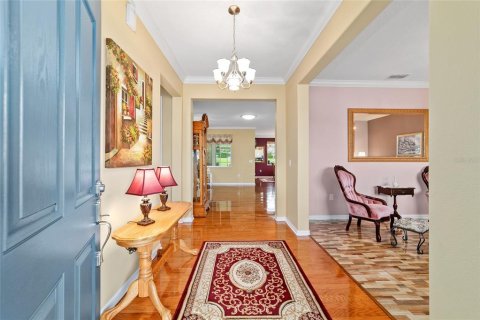 House in Ocala, Florida 2 bedrooms, 214.7 sq.m. № 1833356 - photo 6