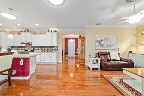House in Ocala, Florida 2 bedrooms, 214.7 sq.m. № 1833356 - photo 8