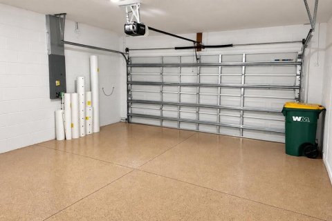 Villa ou maison à vendre à Port Charlotte, Floride: 3 chambres, 223.89 m2 № 2413410 - photo 27