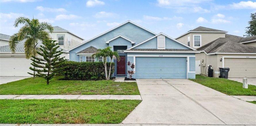 Casa en Tampa, Florida 4 dormitorios, 198.72 m2 № 2388749