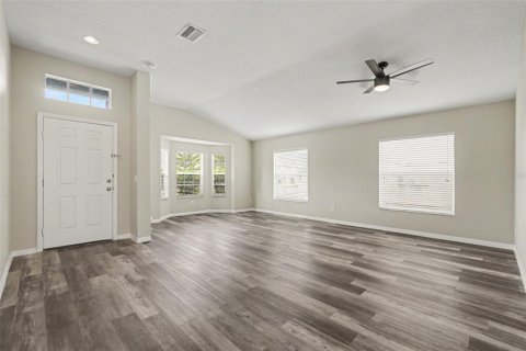 Casa en venta en Tampa, Florida, 4 dormitorios, 198.72 m2 № 2388749 - foto 2