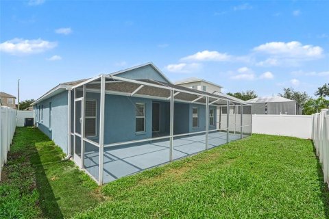 Casa en venta en Tampa, Florida, 4 dormitorios, 198.72 m2 № 2388749 - foto 16