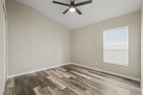 Casa en venta en Tampa, Florida, 4 dormitorios, 198.72 m2 № 2388749 - foto 12