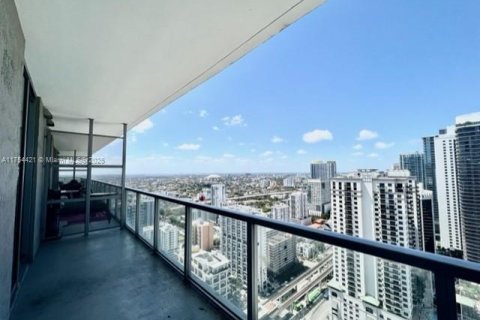Condominio en venta en Miami, Florida, 2 dormitorios, 94.11 m2 № 1985431 - foto 14