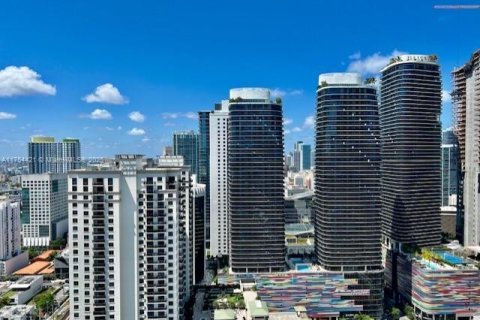 Condominio en venta en Miami, Florida, 2 dormitorios, 94.11 m2 № 1985431 - foto 12