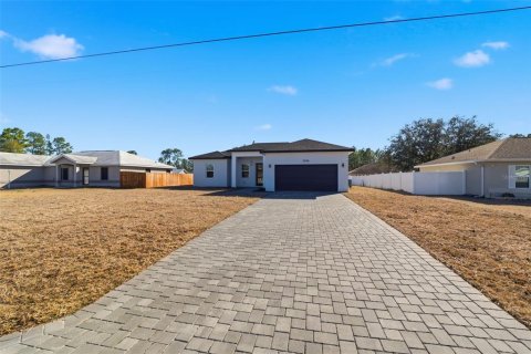 House in Ocala, Florida 4 bedrooms, 167.13 sq.m. № 2097084 - photo 2