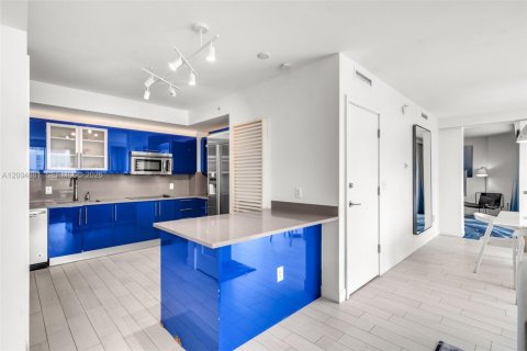 Condo in Fort Lauderdale, Florida, 2 bedrooms № 2406199 - photo 6