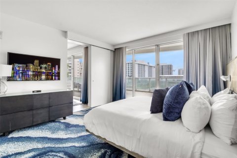 Condo in Fort Lauderdale, Florida, 2 bedrooms № 2406199 - photo 9