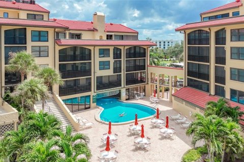 Copropriété à vendre à Sarasota, Floride: 2 chambres, 114.46 m2 № 2386609 - photo 5