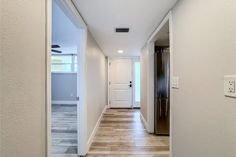 Copropriété à vendre à Sarasota, Floride: 2 chambres, 114.46 m2 № 2386609 - photo 20