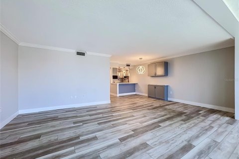 Copropriété à vendre à Sarasota, Floride: 2 chambres, 114.46 m2 № 2386609 - photo 21